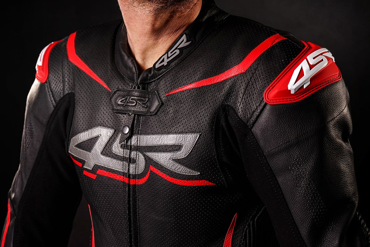 Airbag Ready® and maximum breathability.