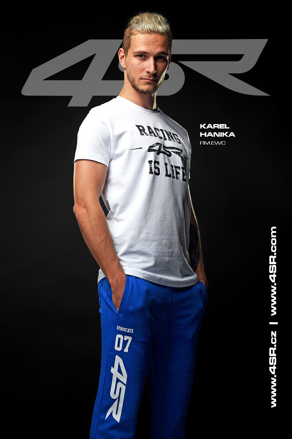 Tepláky a triko 4SR Life White – Karel Hanika