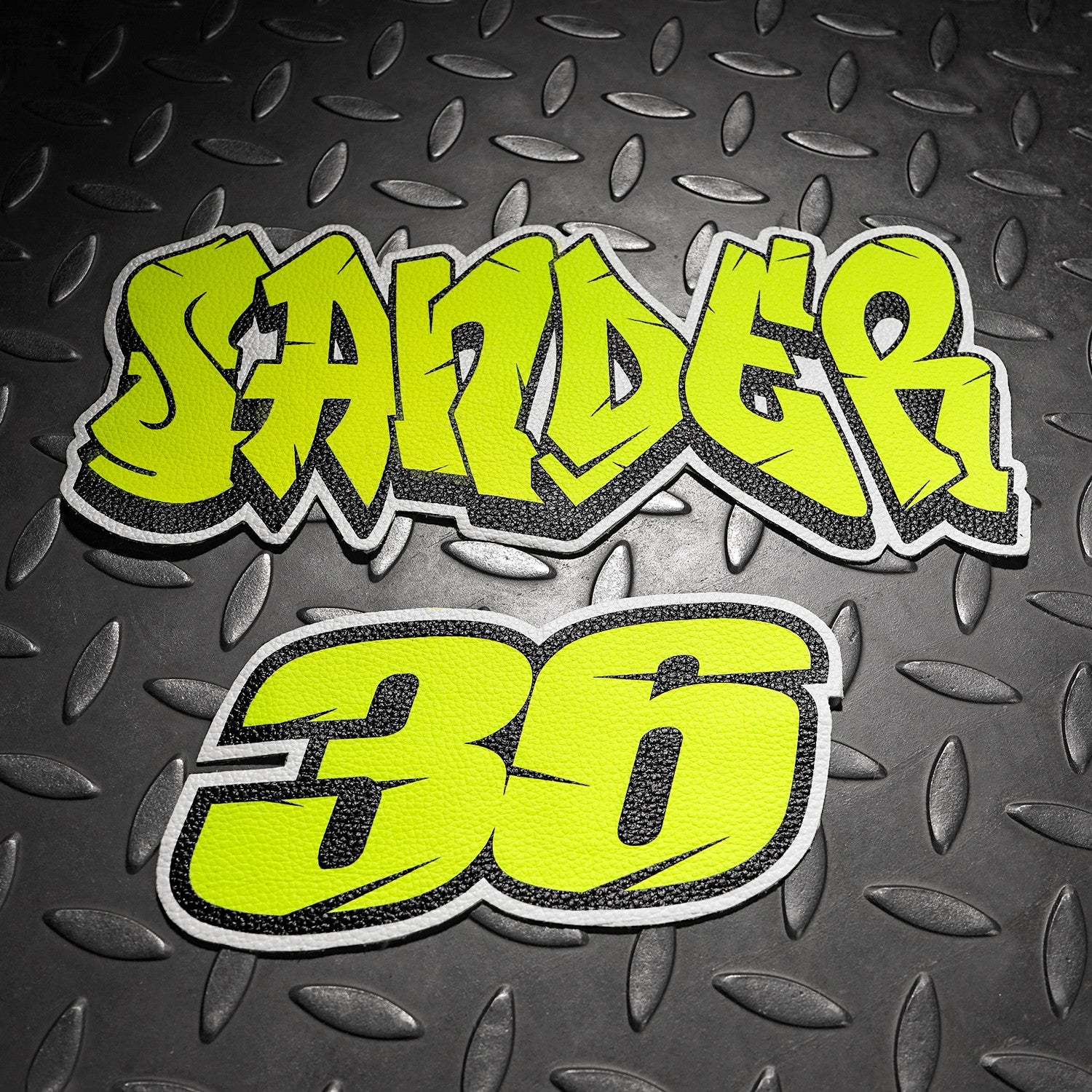 Kožené logo 4SR malé
