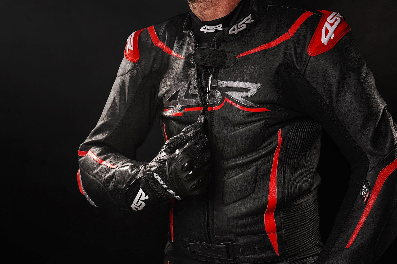 Rukavice na motorku 4SR Sport Cup 3 Black – detail chráničů kloubů