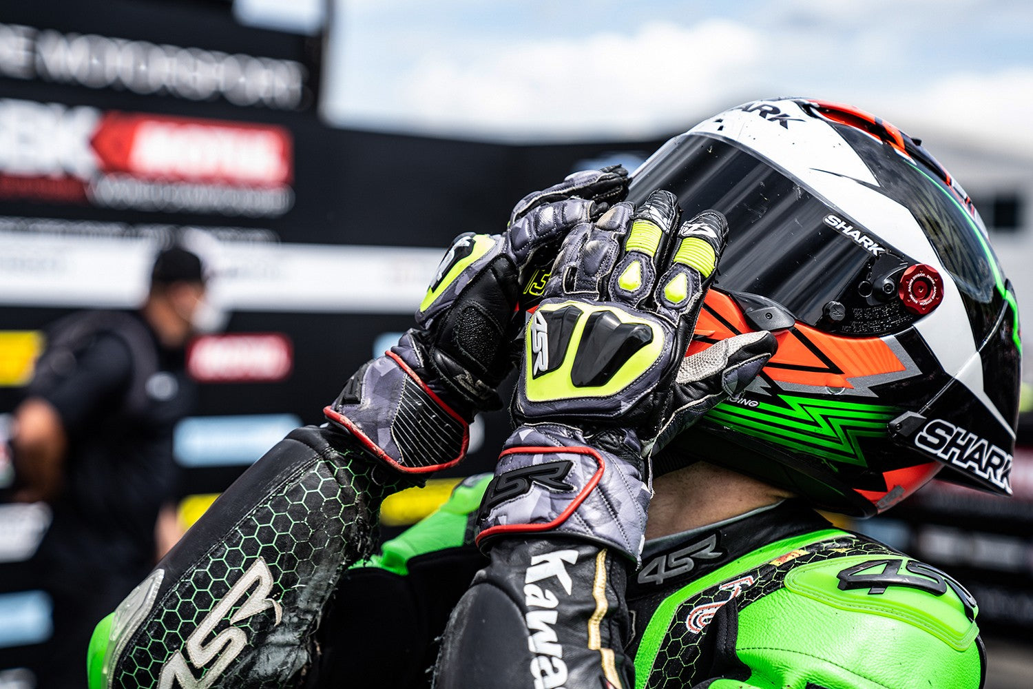 Rukavice na motorku 4SR Stingray Race Spec Camo – detail