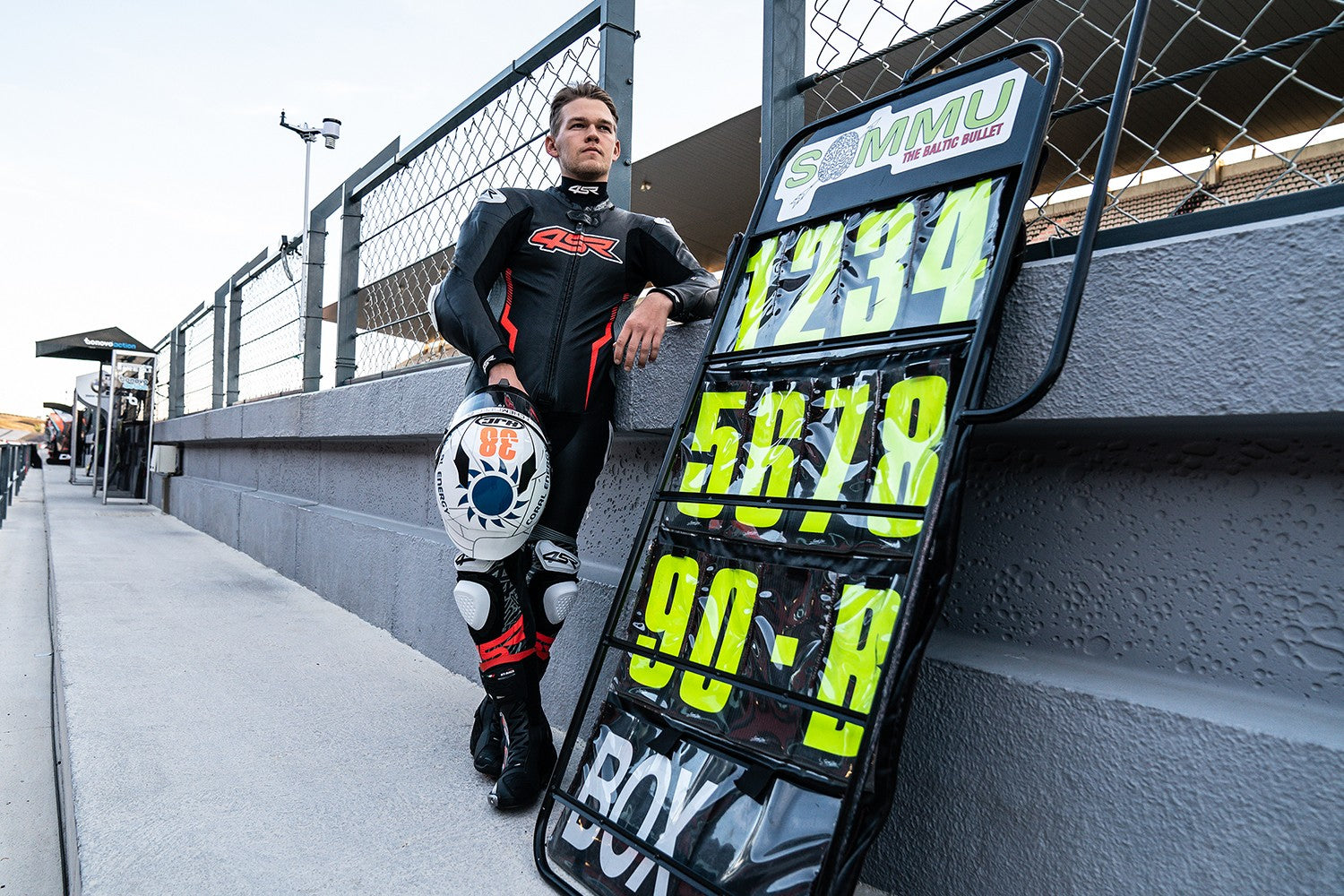 Závodní kombinéza na motorku 4SR Racing Ultra Light AR – celkový pohled