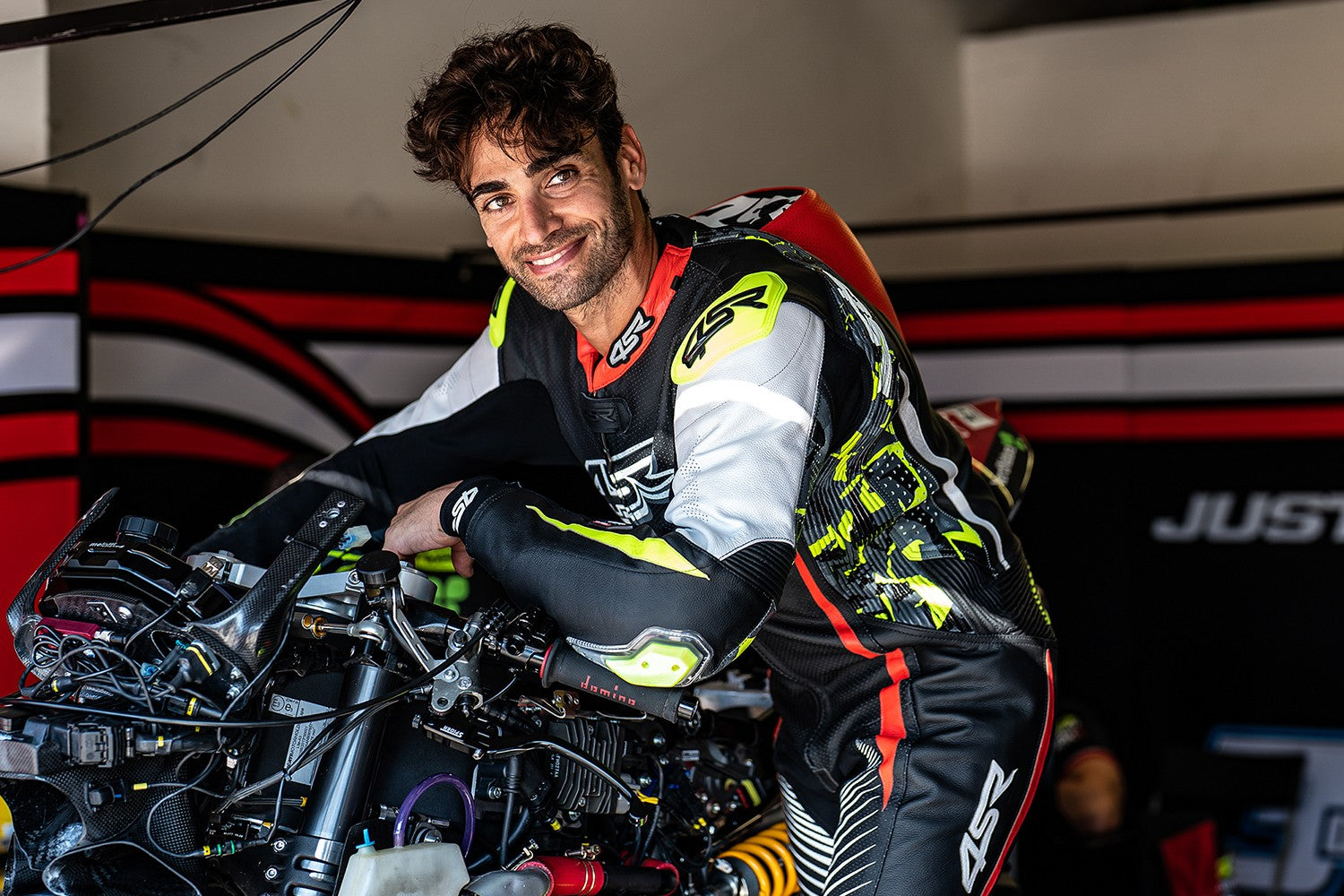Závodní kombinéza na motorku 4SR Racing Camo AR – celkový pohled
