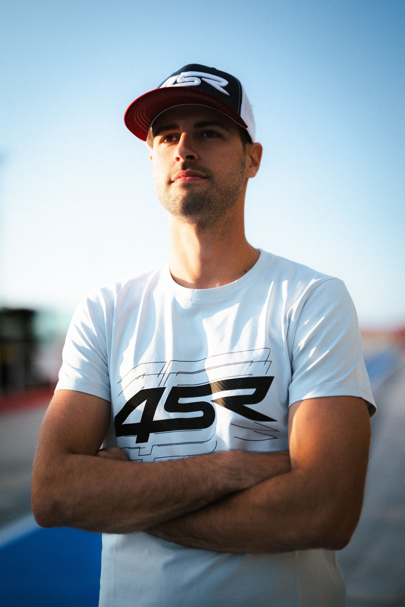 Kšiltovka na motorku 4SR Hero – celkový pohled
