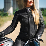 Dámská závodní kombinéza na motorku 4SR RR Lady Black Series AR – celkový pohled