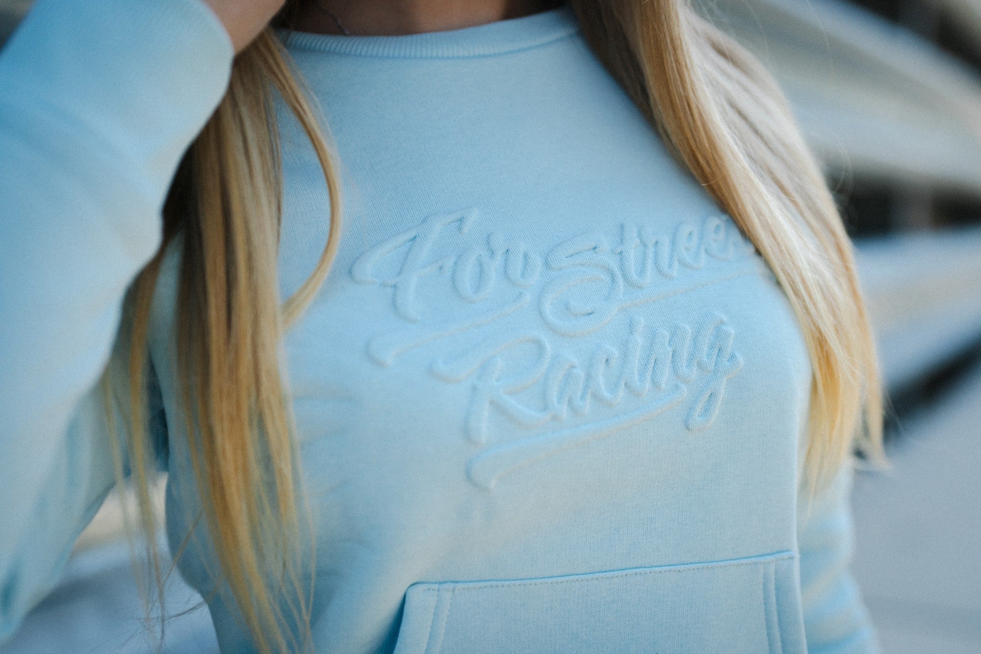Mikina na motorku 4SR FSR Baby Blue – pohled zezadu