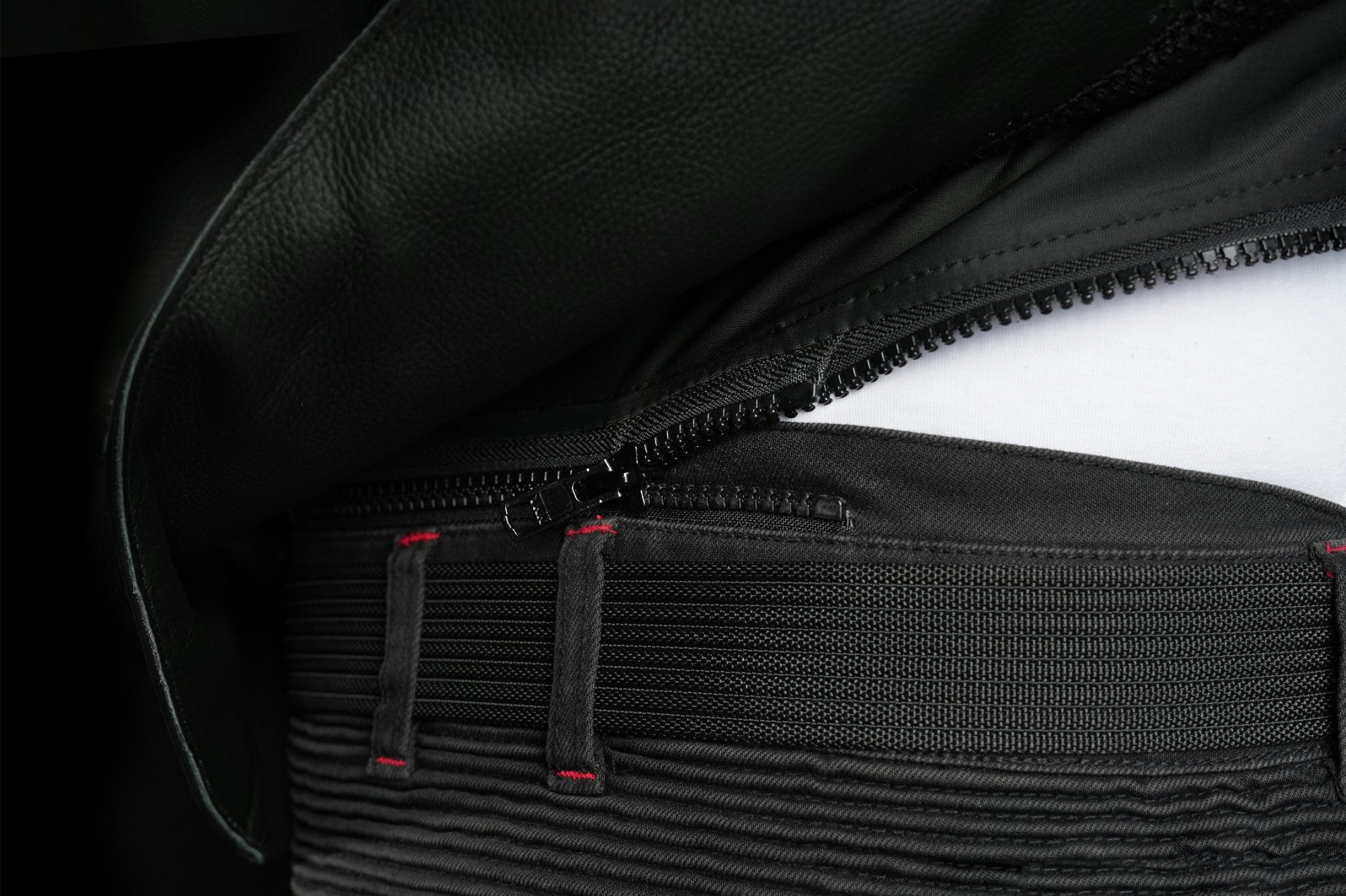 Kalhoty na motorku 4SR Tourismo Black – detail
