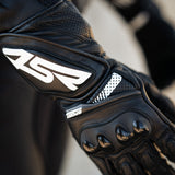Rukavice na motorku 4SR Sport Cup 3 Black – detail dlaně