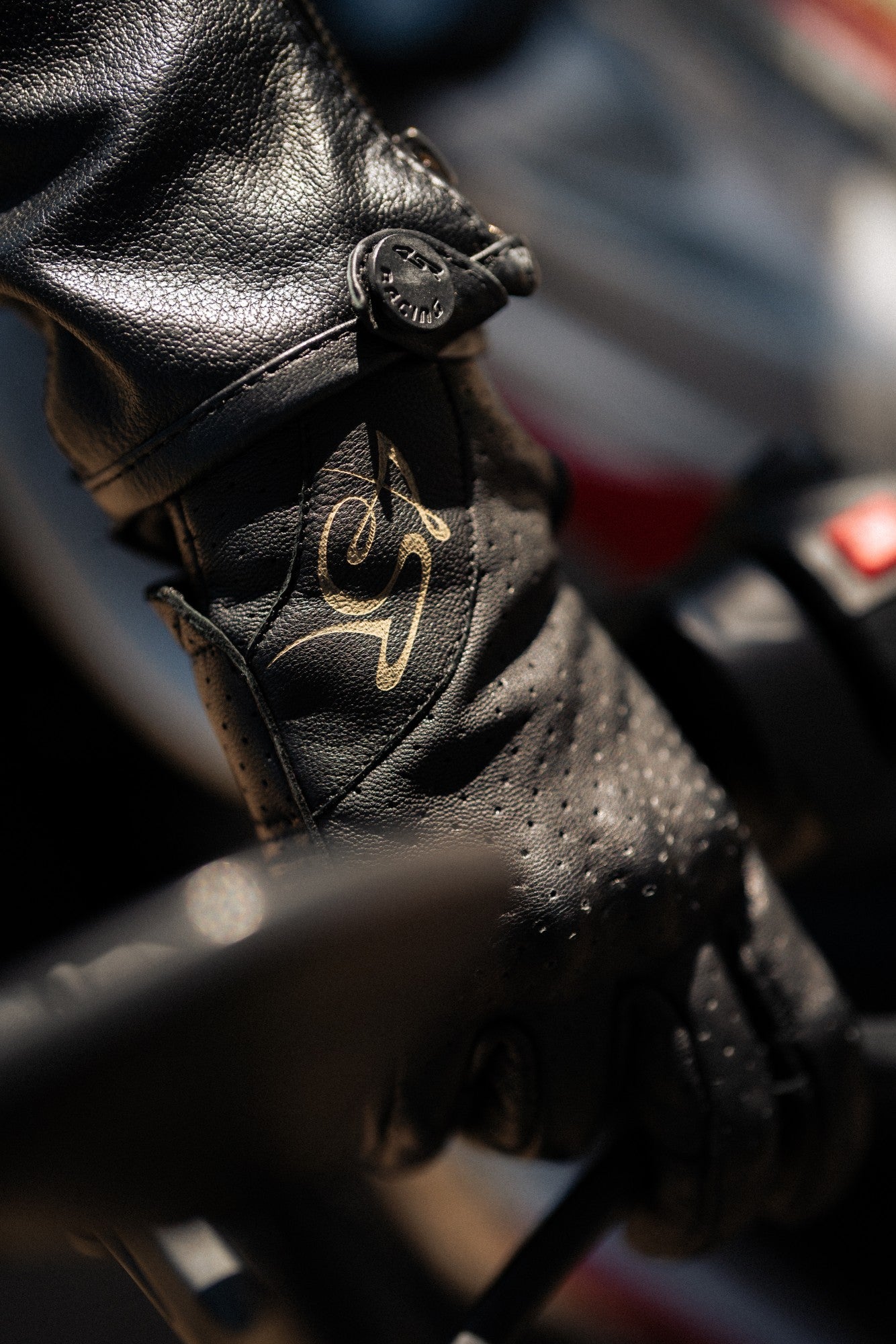 Dámské rukavice na motorku 4SR Monster Lady Evo – detail