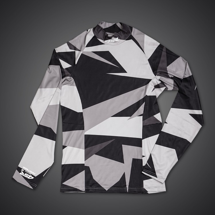 4SR Baselayer Top Six-Pack Camo