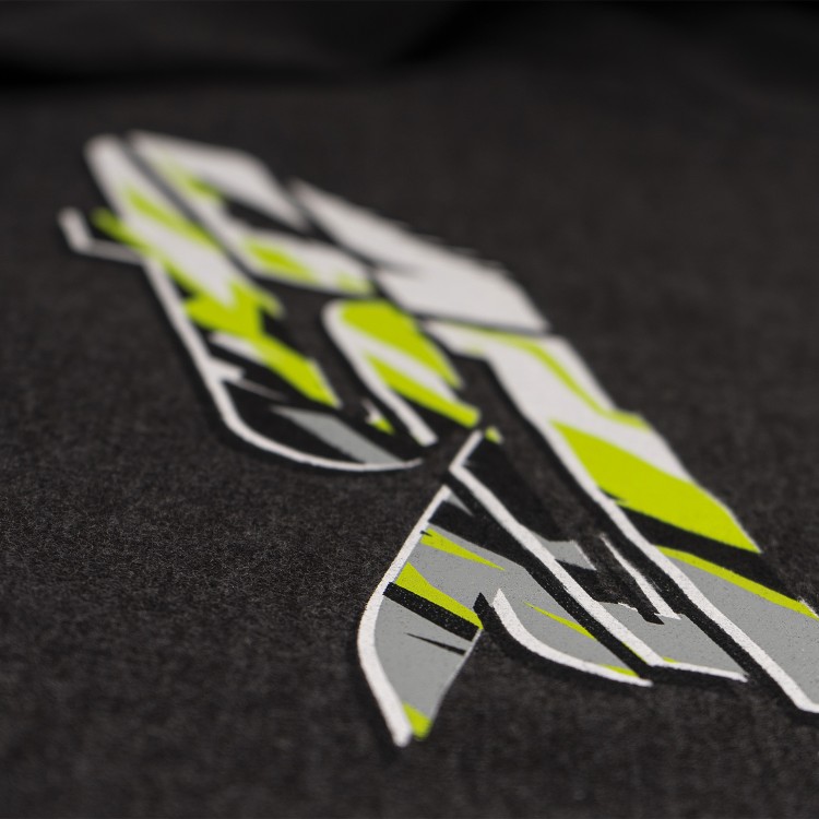 Kevlarová mikina Crack Camo Yellow - detail loga na hrudi 3