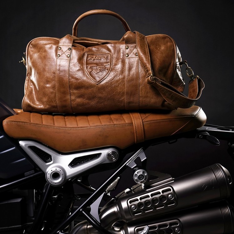 4SR stylish and classy leather travel bags