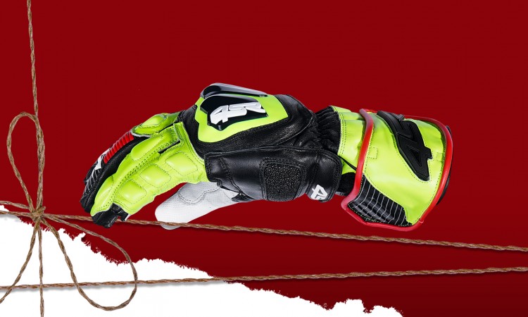 NEW IN - Stingray Race Spec Gloves