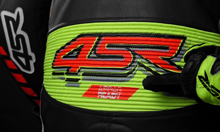 4SR Airbag Ready® - Airbag Ready 1PC leathers can be used with or without an Airbag